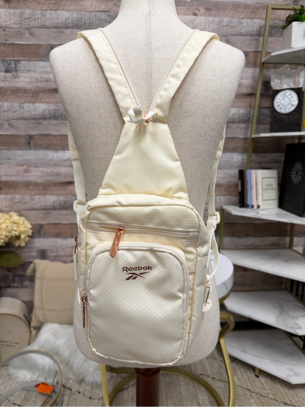 Reebok white crossbody sling bag OS - Picture 5 of 5